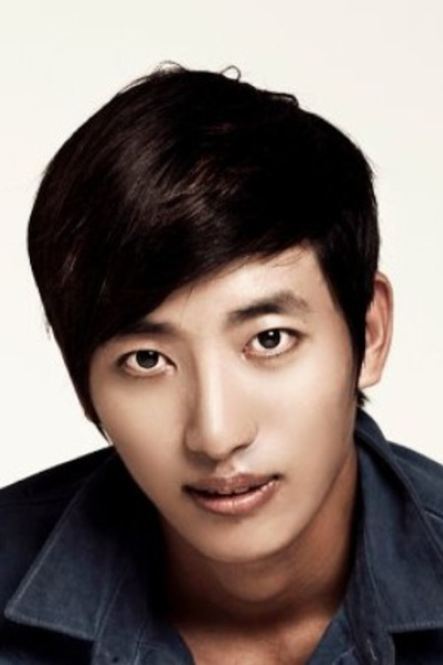 Kim Dong-chan as Kitchen