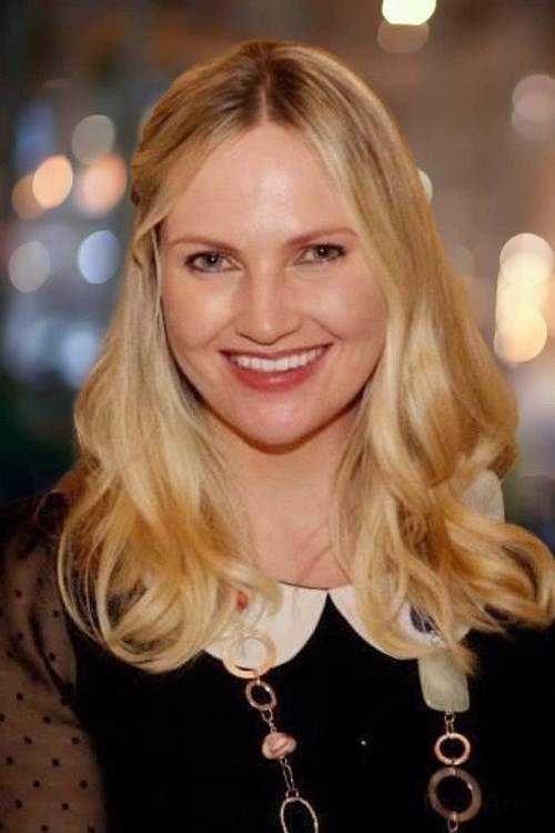 Joanne McCall as Nurse Caoimhe