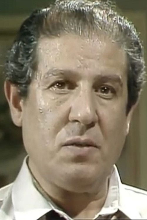 Anwar Rostom as الأمير نامق