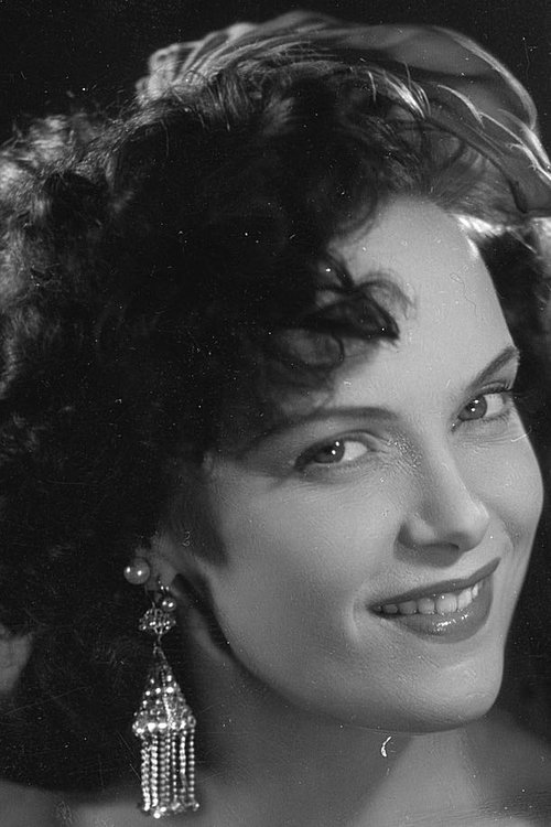 Liisa Tuomi as tanssijatar