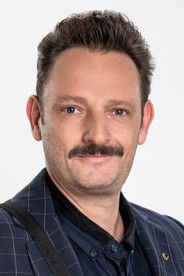 Ricardo Fastlicht as Lamberto Montero