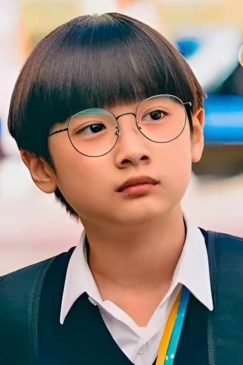 Sean Wong Tsz-Lok as Young Heung Wing