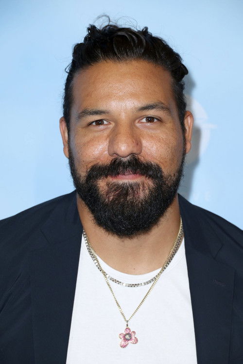 Arsenio Castellanos as Security Guard #2