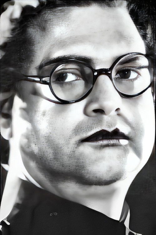 Nirmalendu Lahiri as 