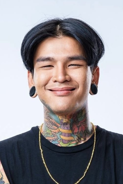 Arunphong Naraphan as Owen