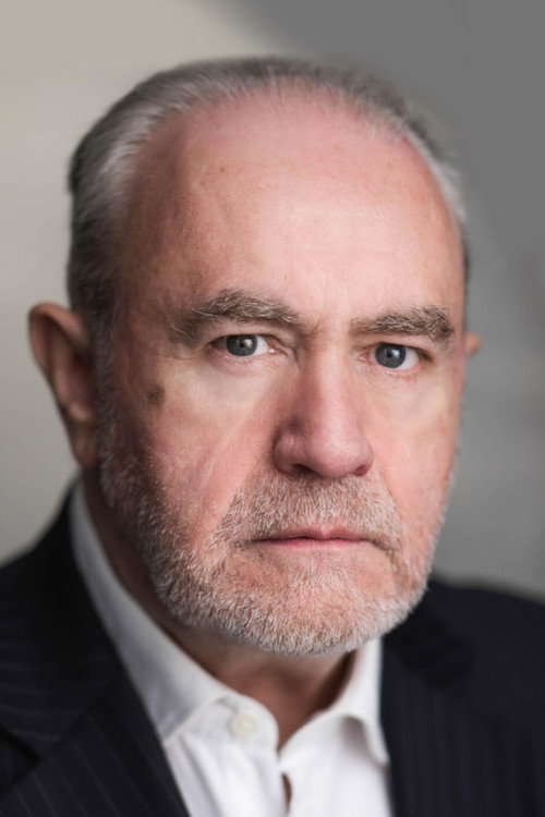 Bernard O'Sullivan as Max Vondy