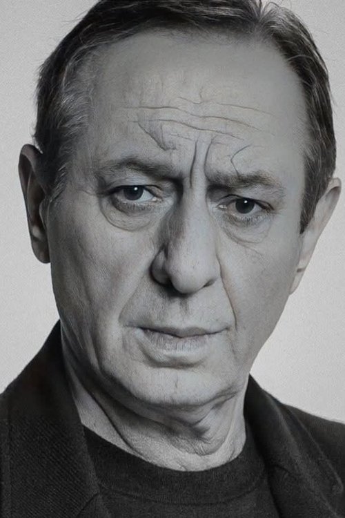 Harutyun Movsisyan as 1-й шут