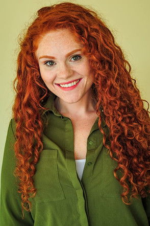 Catherine Dee Holly as Layla Bailey