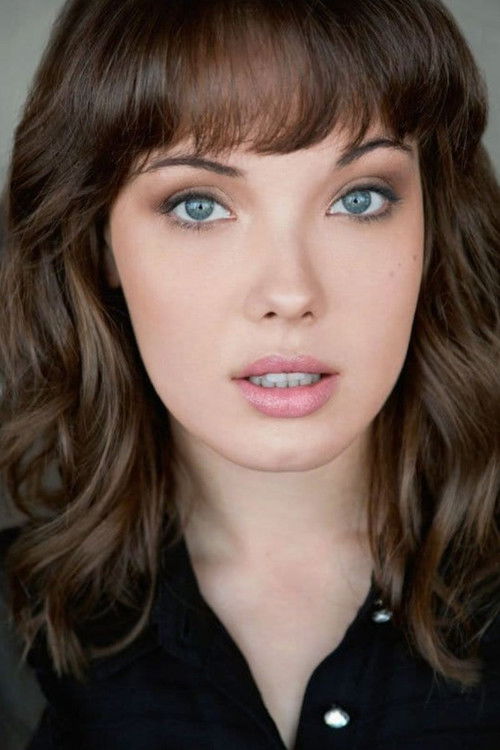 Kit Willesee as Actress in Cafe