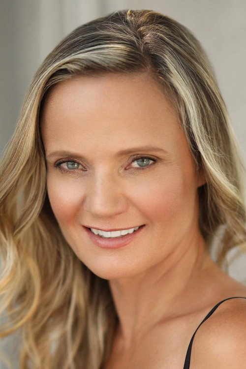 Crystal Dalman as Ellie Eckhart