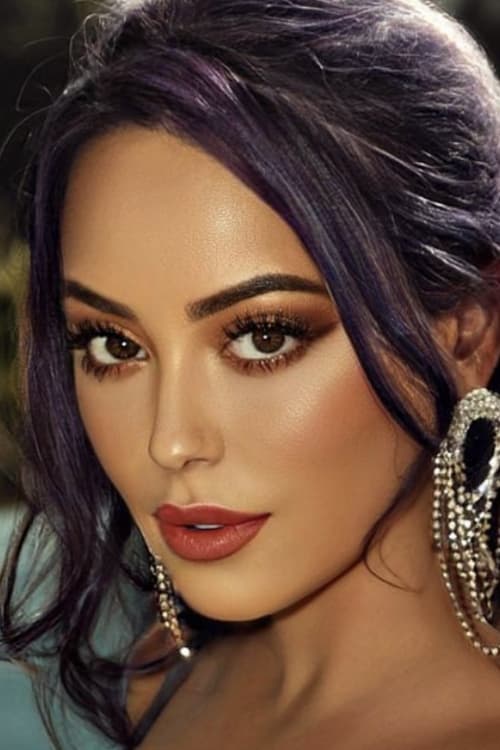 Eve Marlowe as Molly