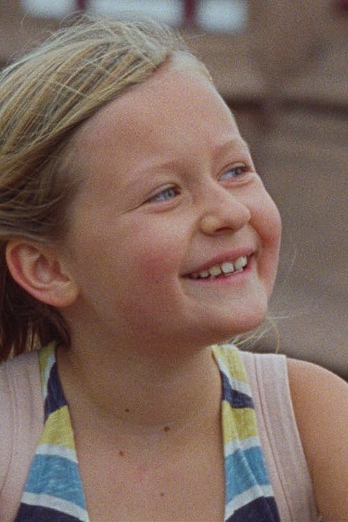 Isaure Multrier as Amanda