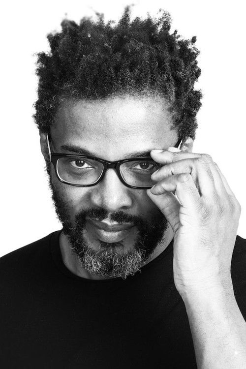 Jeff Ludovicus as Self - Batterie