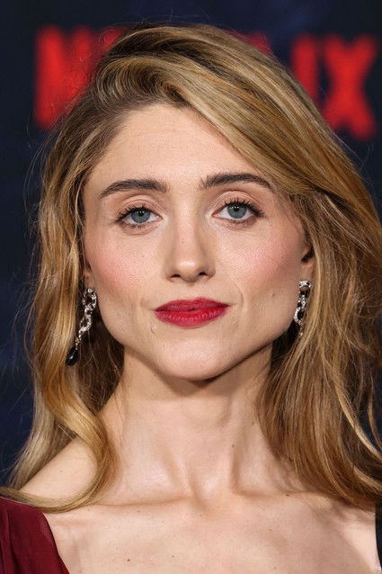 Natalia Dyer as Clara Beaty