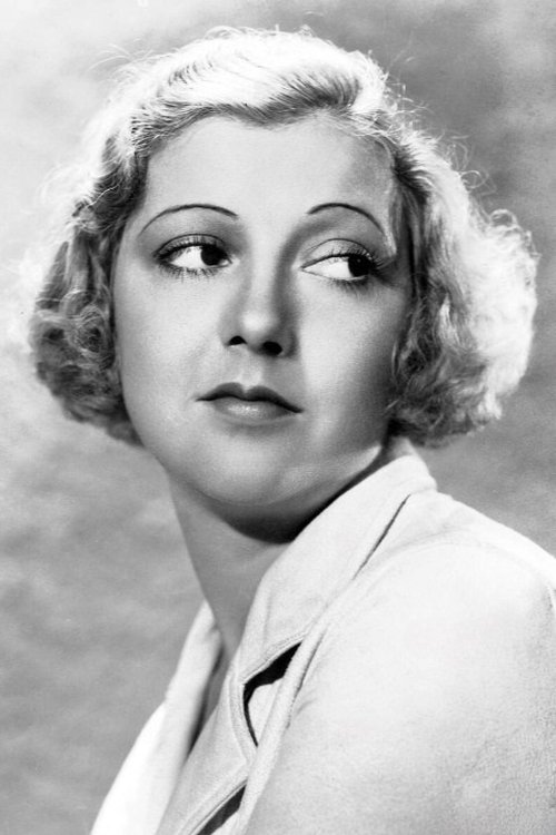 Ana María Custodio as Presidenta de mesa