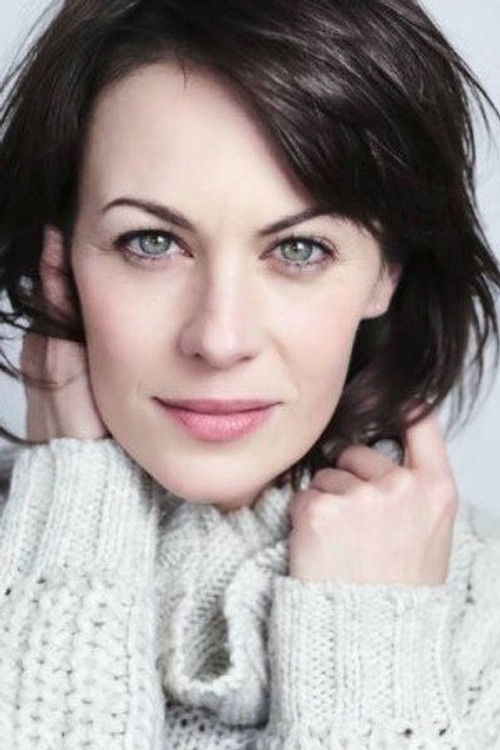 Kelina Riva as Femme d'Andrew