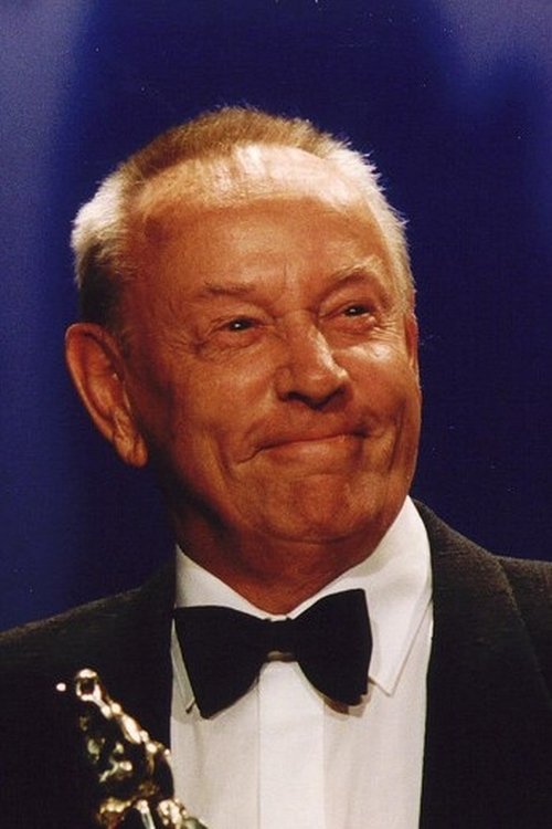 Rijk de Gooyer as Secretary (uncredited)