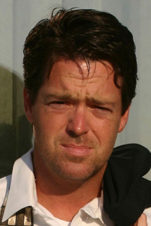 David E. Brown as Referee 2