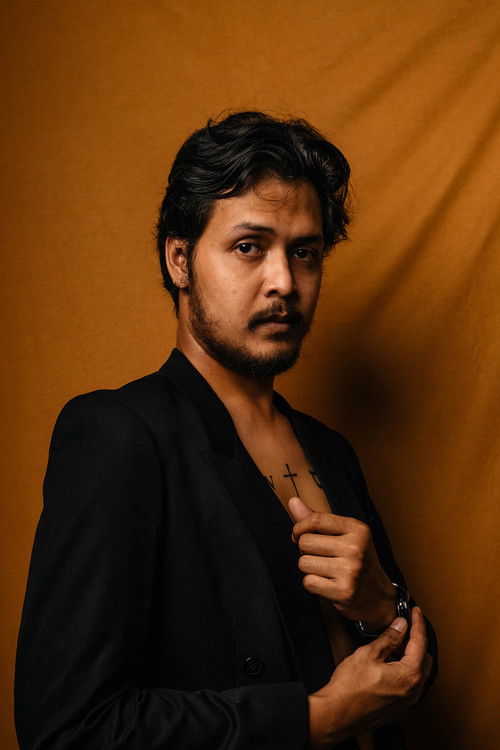 Axel Azarya Pratama as Himself