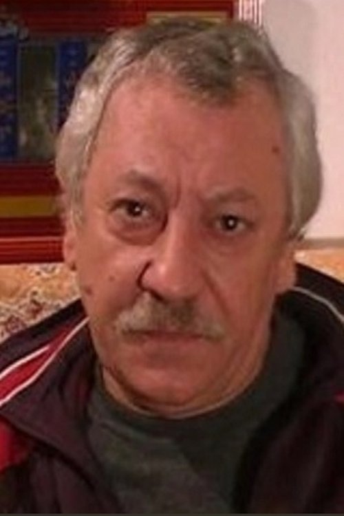 Diego Reggente as Attilio