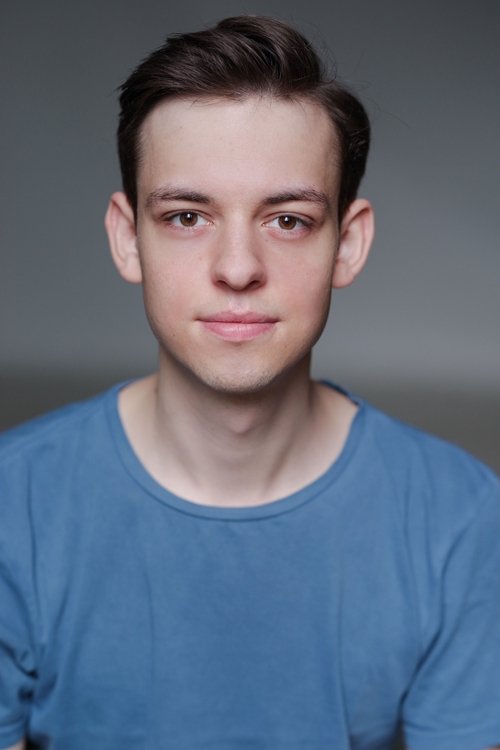 Victor Maria Diderich as Moritz Schwarz