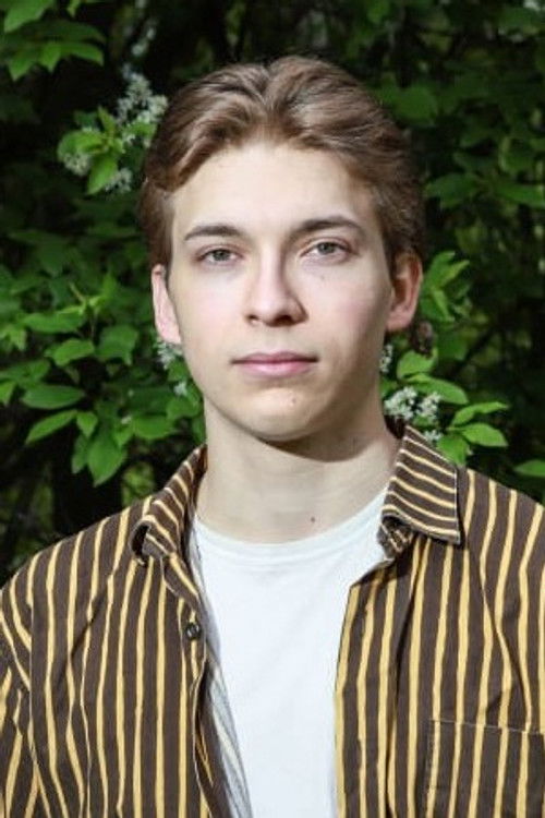Olavi Angervo as Kaarlo, Ulla's son