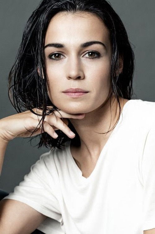 Sara Rivero as Jackie Kennedy