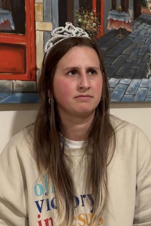 Sophia Hiatt as Princess of Earth