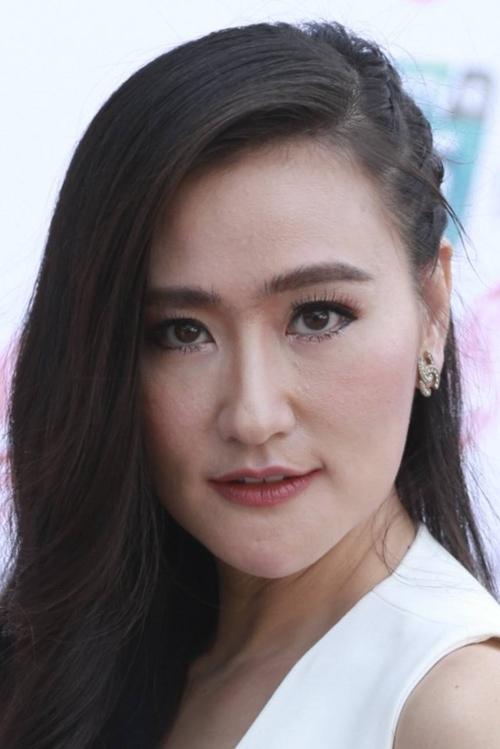 Rungrawee Barijindakul as Kwanpilin