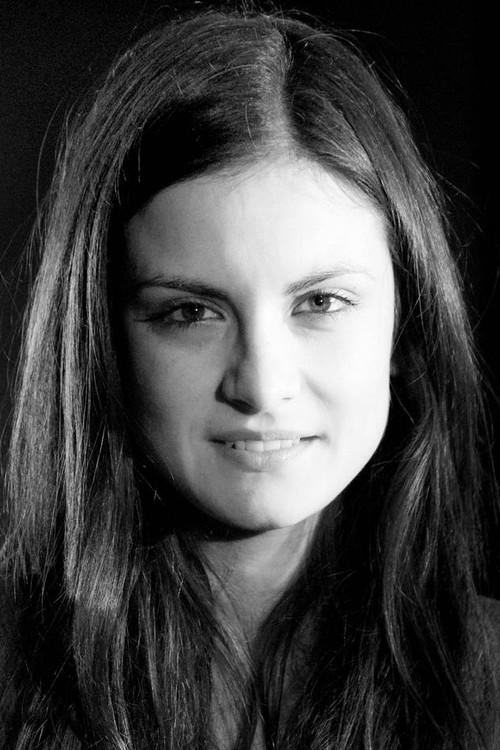 Sonja Kolačarić as Sonja