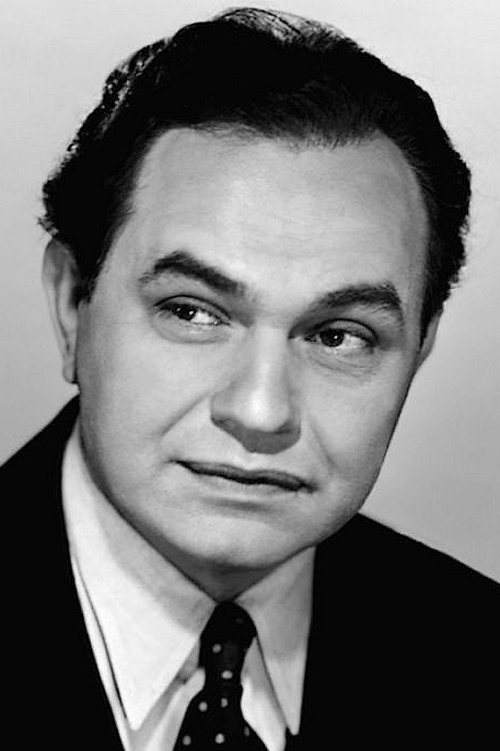 Edward G. Robinson as Federal Agent Wilson