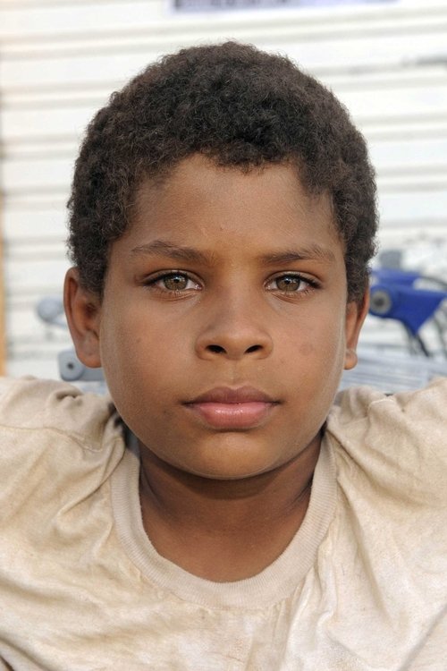 Vinicius Nascimento as Cosme