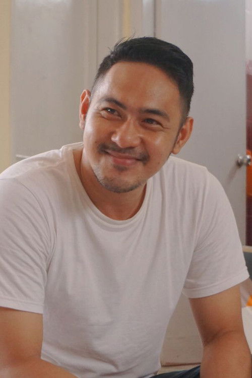 Muhammad Akbar Nasdar as 