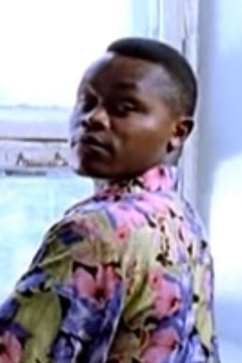 Benjamin Benimana as Chernokozhyy khozyain kazino