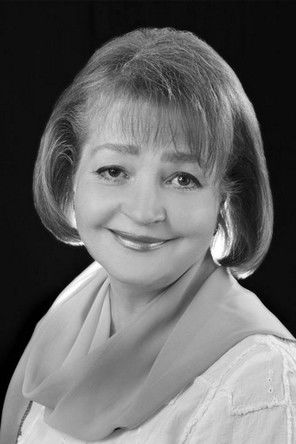 Marina Ilyichyova as Alyona