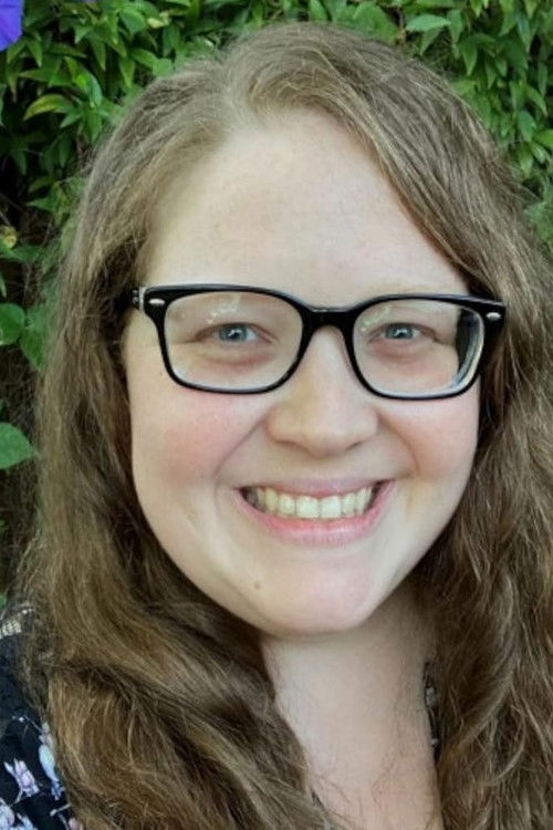 Kaitlyn Walker as Young Carter (voice)