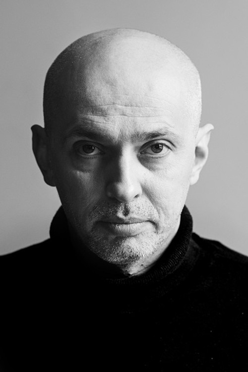 Valentin Kirejev as Militia