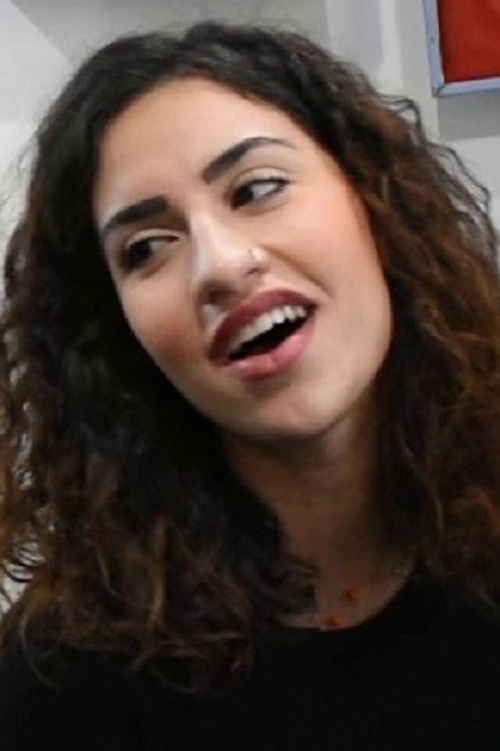 Nikoleta Stavridou as Βίκυ