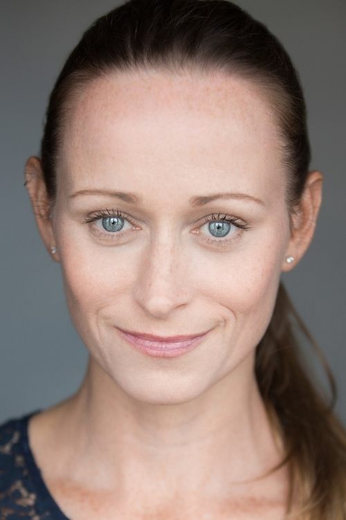 Laura Bayston as Cassie