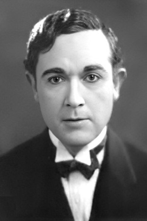 Louis Bennison as Mr. Smith No. 1, Ferdinand