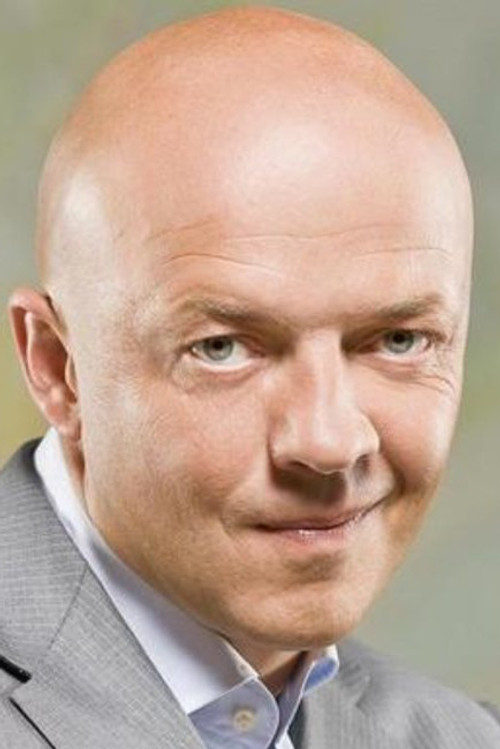 Ramūnas Rudokas as Latvis