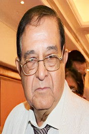 Arjun Hingorani as Laxmichand