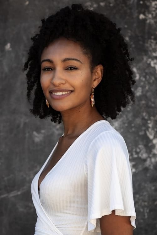 Natalie Simpson as Cordelia