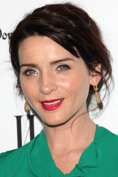 Michele Hicks as Kyra Bennett