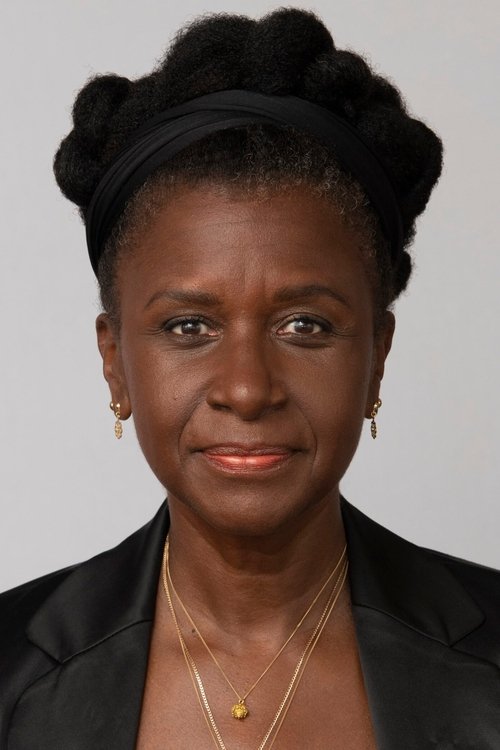 Sandra Yaw as Callis