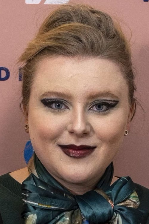 Ophelia Pitzner as Sig selv