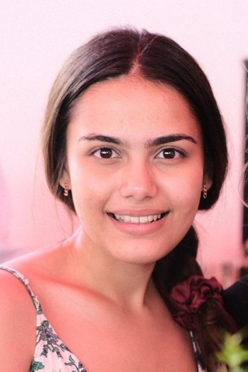 Chantiq Schagerl as Winda