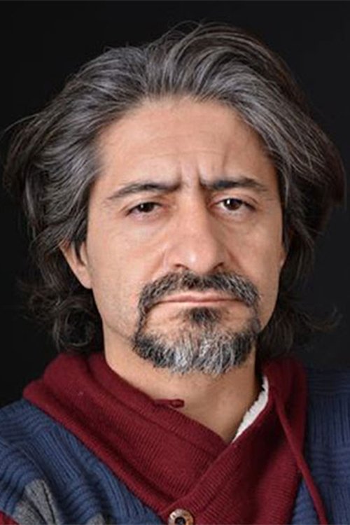 Aziz Özuysal as Rüstem Hoca