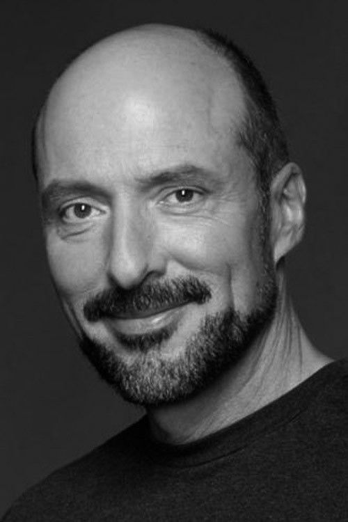 Dan Gerrity as Detective Sussman