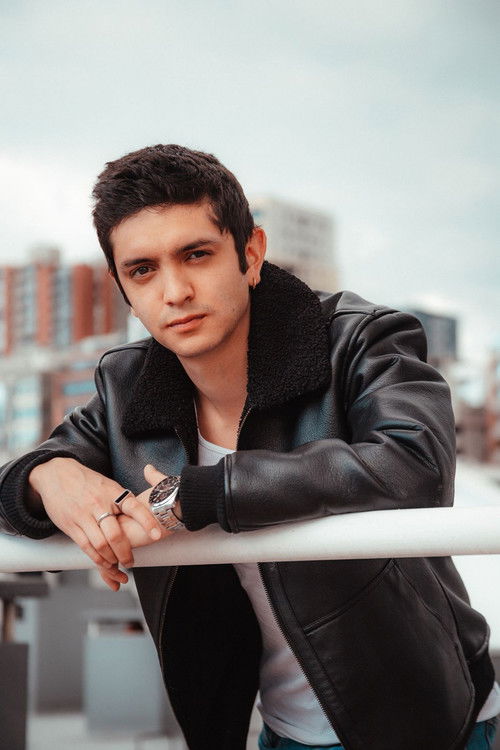 Daniel Calvopiña as Diego